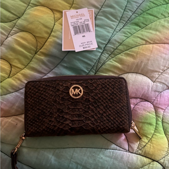 RARE - Hard to find Michael Kors Snakeskin Purse, wallet. And wristlet Bundle - Picture 5 of 12